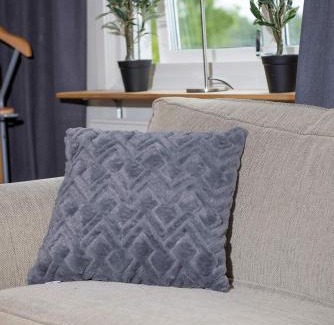 Anderstorp Apartment | Ljus & Fräsch lägenhet nära isaberg