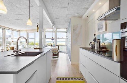 Tranekaer House | LL234-Tranekaer-Helletofte-Strand-27