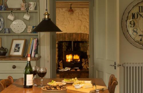 Carnhedryn Bed & Breakfast | Llety Farm