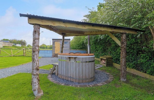 Brynrefail Cottage | Llety Llanfair