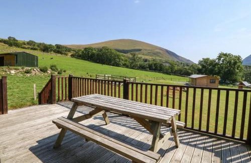 Brynrefail Ski Chalet | Lletyr Bugail