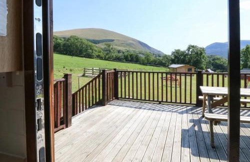 Brynrefail Ski Chalet | Lletyr Bugail