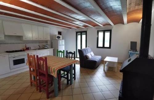 Sant Llorenc de Montgai Apartment | Lo Raconet