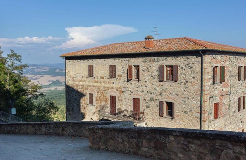 Montecastelli House | Lo Scricciolo Ci