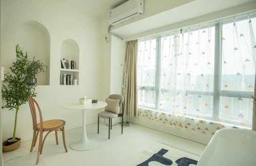 Chikan District Apartment | Locals Apartment House 24