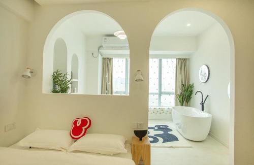 Chikan District Apartment | Locals Apartment House 24