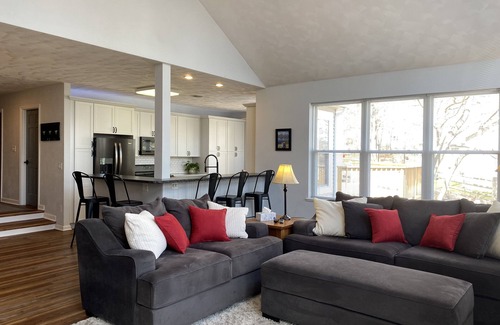 Jefferson Township House | Locate on Hidden Valley Resort close to the ski slopes and Highland Golf Courses