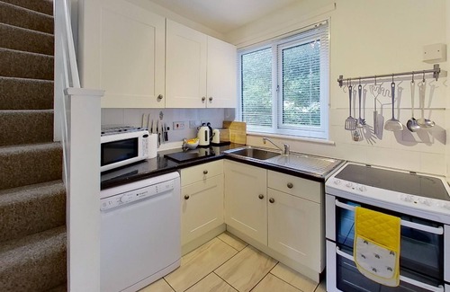 Saint Erth Praze Apartment | Located in a leafy spot on the Tolroy Manor holiday park. Surrounded by grassy areas and trees