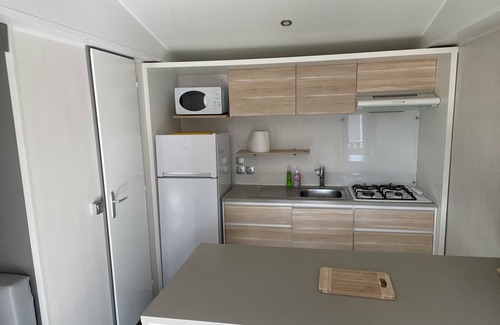 Rochebrune House | Located in the Campig des gorges de la Blanche, gateway to the Lac de serre p.