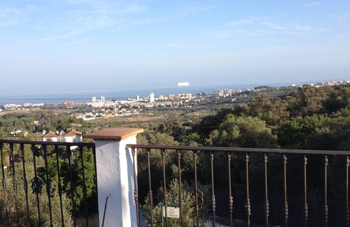 Churriana Cottage | Located in the middle of nature, facing the sea and with its return to the Sierra de Churrian