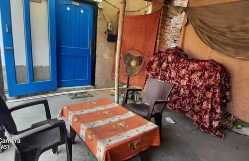 Mahmoorganj House | Located in the HEART of the CITY.