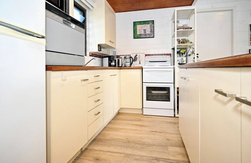 Marcoola Apartment | Located just across the road from one of Sunny Coast's most beautiful beaches