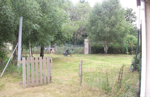 Saint-Sauves-d'Auvergne House | Location in the heart of the Massif du Sancy