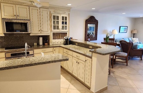 Nazareth Condo | Location Location Location II - Simply The Best On The Beach!