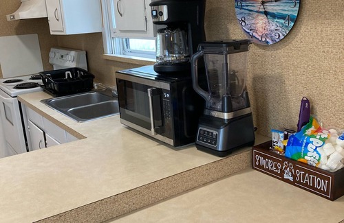 Misquamicut Apartment | LOCATION LOCATION LOCATION