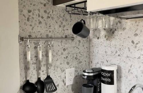 Florida Central Atlantic Coast Apartment | Location! Location! Lovely Studio in Orlando