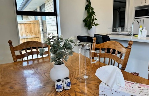 Rolleston House | Location ,location sunny house in rolleston