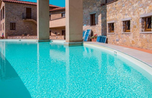 Gaiole in Chianti Apartment | Locazione Turistica Borgo di Gaiole-21