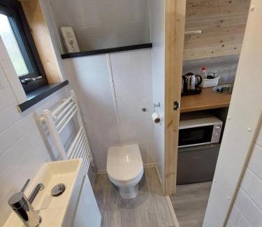 Caroy Ski Chalet | Loch Caroy Pods