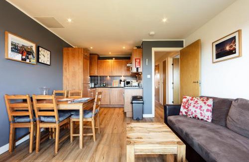 Restalrig Apartment | Lochend Park View Apartment