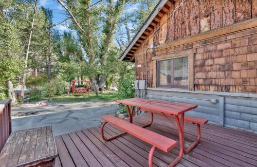 Big Bear Lake Resort | Lodge House-Family Cabin with Pool Table by Big Bear Vacations