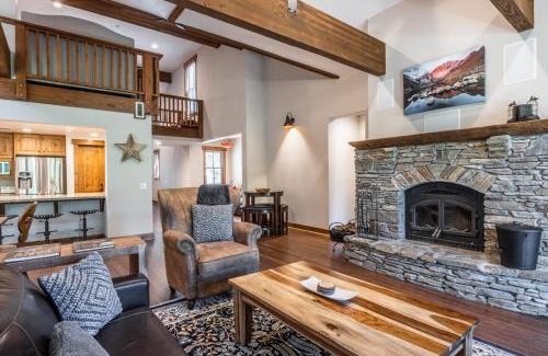 Mammoth Lakes House | Lodges 1138