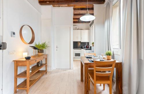 Ciutat Vella Apartment | Lodging Apartments Barceloneta Beach Studio 12