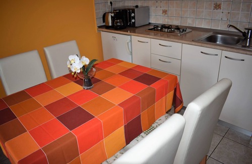 Vintijan Apartment | Lodging in Pula/CROATIA/Individual units suitable for 2 to 6 people