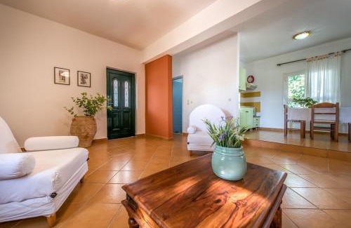 Planos Apartment | Lofos Soilis