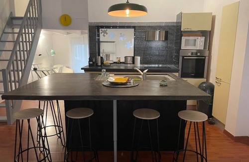 Agen Apartment | Loft 150m2 Parking Hyper Centre