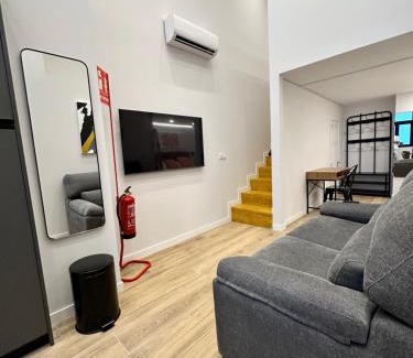 Nou Moles Apartment | LOFT Accommodative B