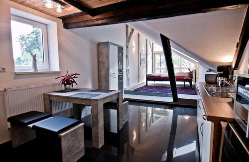 Stolberg Apartment | Loft Apartment – Modern Comfort with Mountain Views in Stolberg