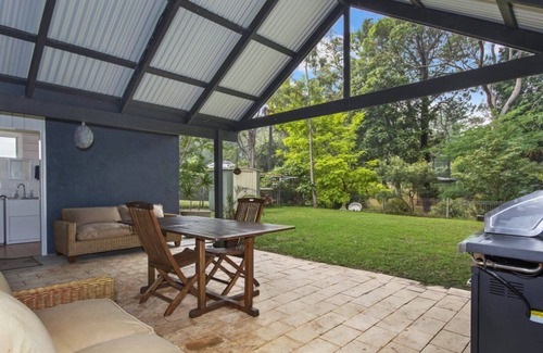 Pearl Beach House | Loft Cottage by HolidayCo.