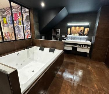 Voreppe Bed & Breakfast | loft room38