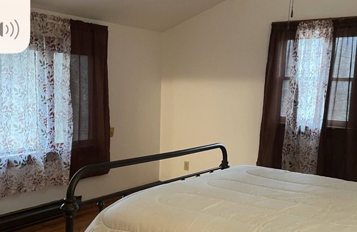 Golts Cabin | Log Cabin in the woods in nature in a secluded peaceful place.