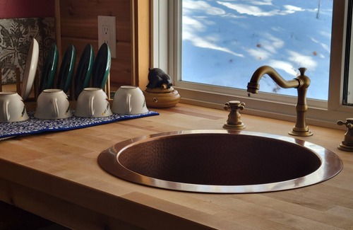 Adjala-Tosorontio Cabin | Log cabin near Hockley Valley
