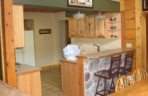 Park Falls House | Log home nestled in national forest 20 minutes from Minocqua