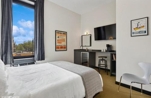 Palmer Square Hotel | Logan Square SRO Hotel