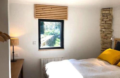 Saignon Apartment | Logement calme avec vue sur le Luberon