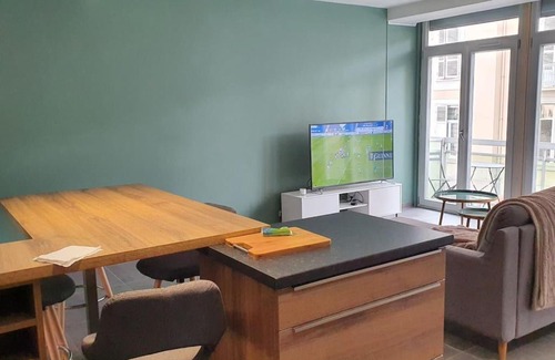 Cœur de Ville Apartment | Logement Vichy situé à 100m des thermes plein CV