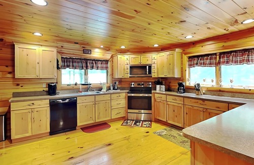 Oakland House | Logged Out | Hot Tub, Fire Pit, Game Tables