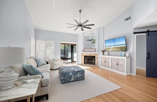 Palm Valley House | Loggerhead Lodge