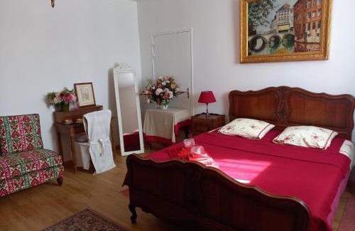 Val de Drome House | Logis du Château de Brecy