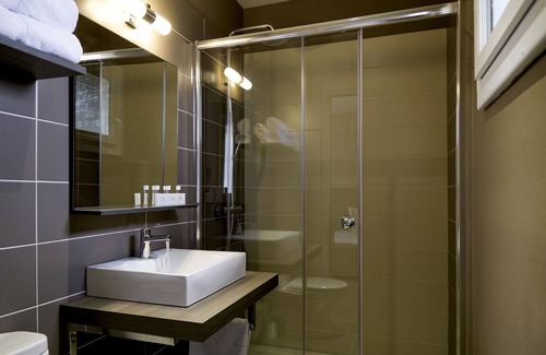 Gondrin Hotel | Logis Hôtel Restaurant Le Pardaillan