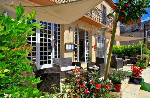 Montignac Hotel | Logis Hôtel Restaurant Le Lascaux