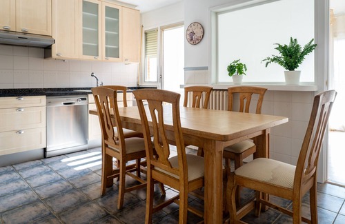 Valdefierro Apartment | LOIRA VIA HISPANIDAD: Apartment with swimming pool