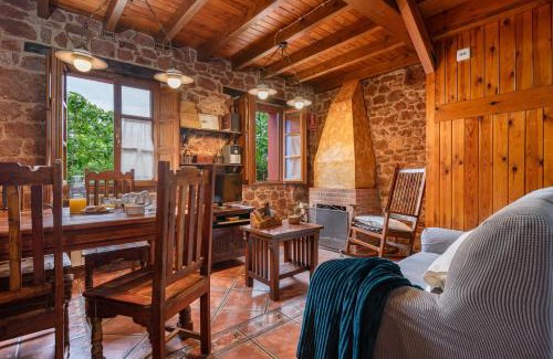 Camoca House | Lolo