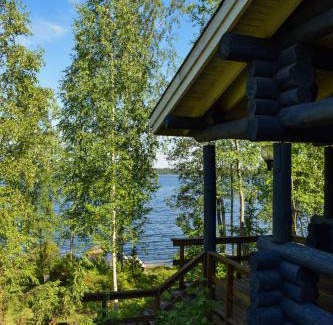 Puumala Ski Chalet | Loma-Autio Aamurusko