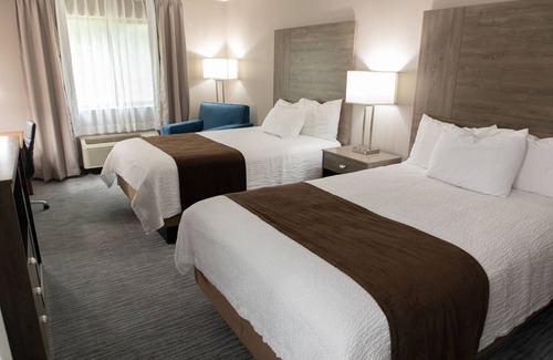 Lomira Hotel | Lomira Inn and Suites