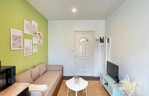 Reims Apartment | London, Charming apartment in the heart of Reims, 45 minutes from Paris